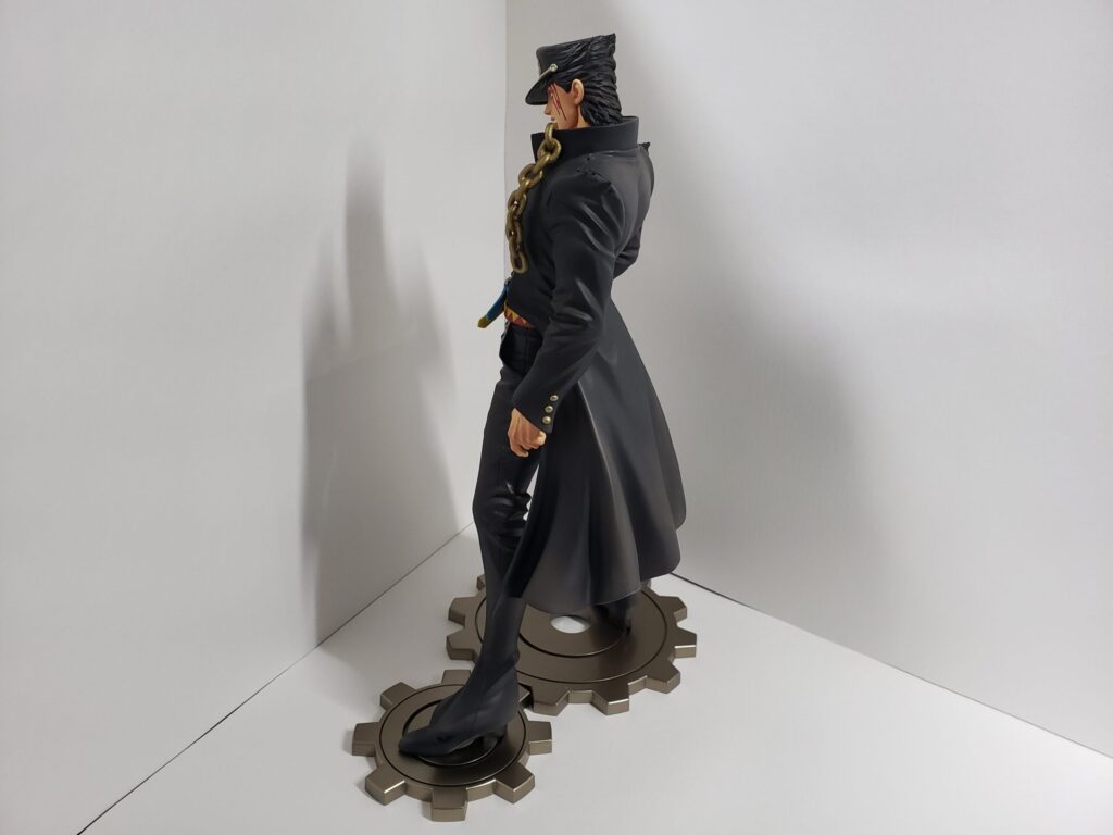 FIGURE MUSEUM 空条承太郎　3枚目