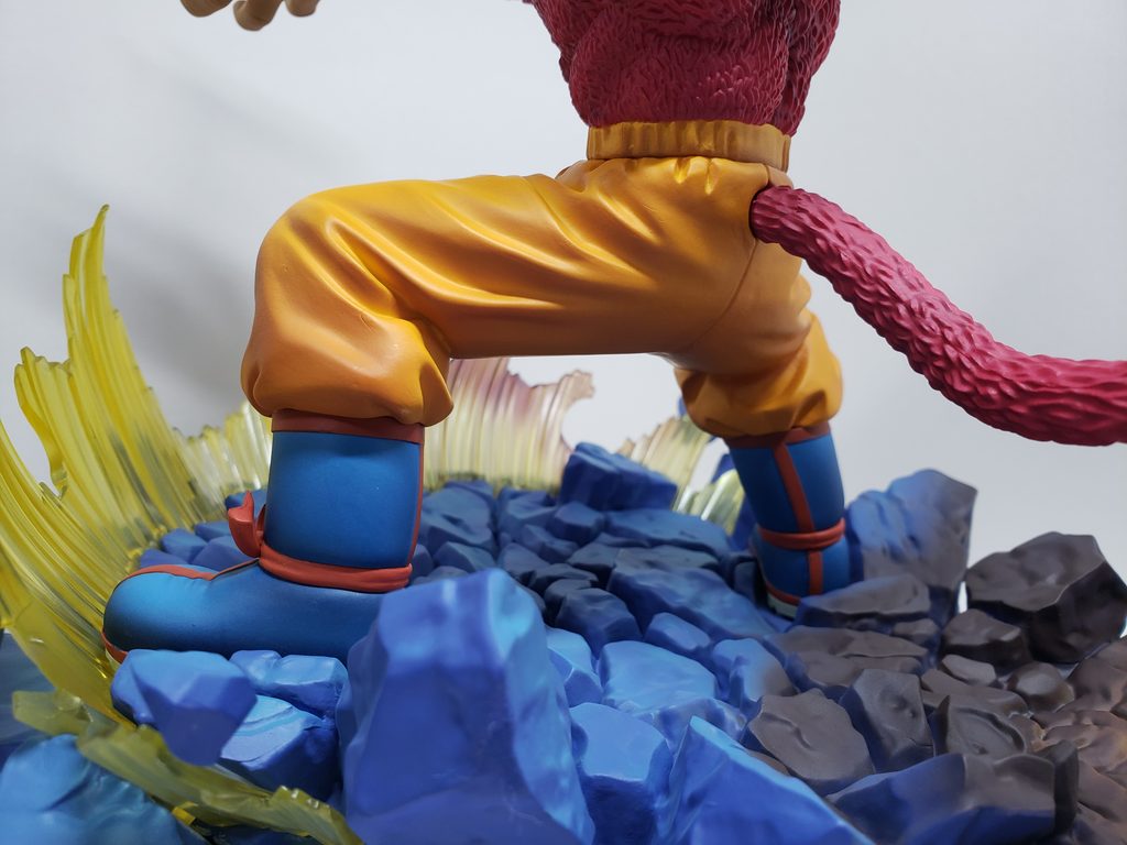 フィギュアーツZERO [超激戦] 超サイヤ人4孫悟空（DAIMA）　下半身2枚目